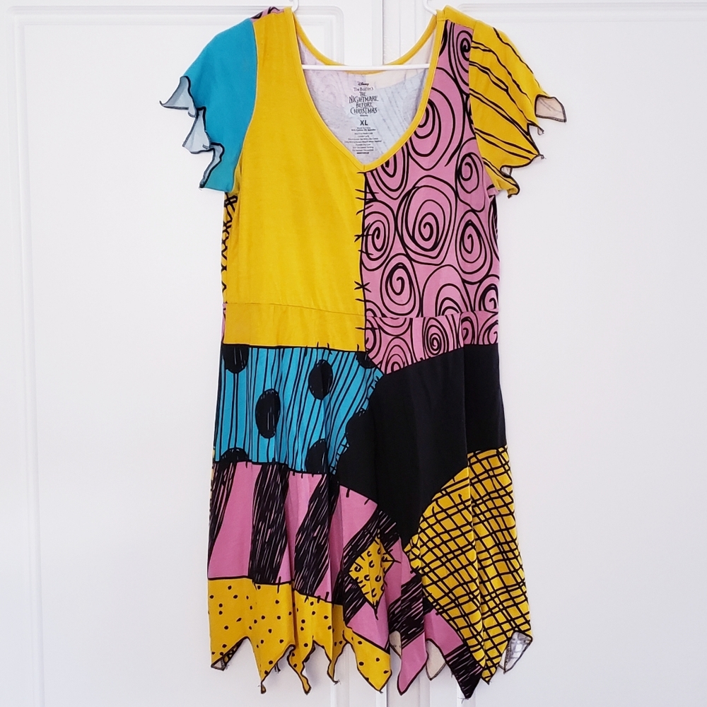 HOT TOPIC NBC Sally Dress XL